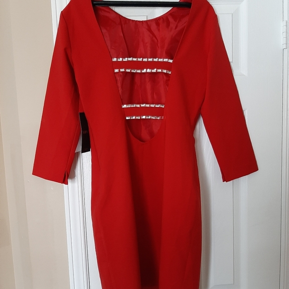 Ladies clothing - Picture 2 of 8